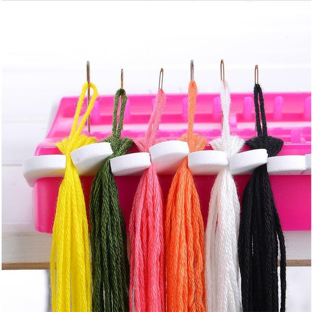 4 Pieces Floss Organizer Embroidery Tool PU Sewing Needle Holder ( Red)