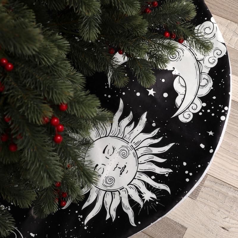 Sun Moon Christmas Tree Skirt Black White Floor Mat Carpet Ornament