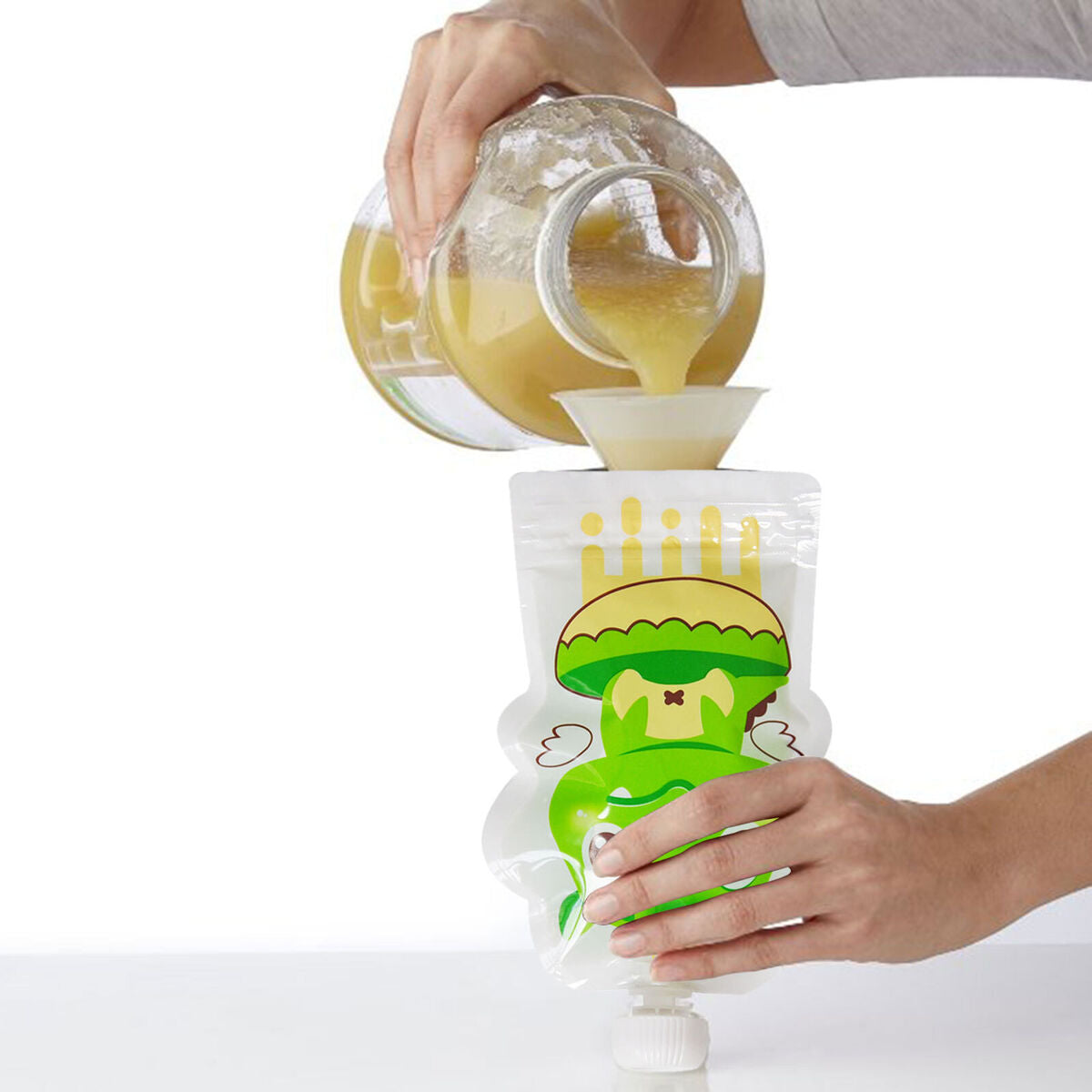 8pcs Reusable Food Storage Bags Sealed Refillable Baby Food Pouch Random