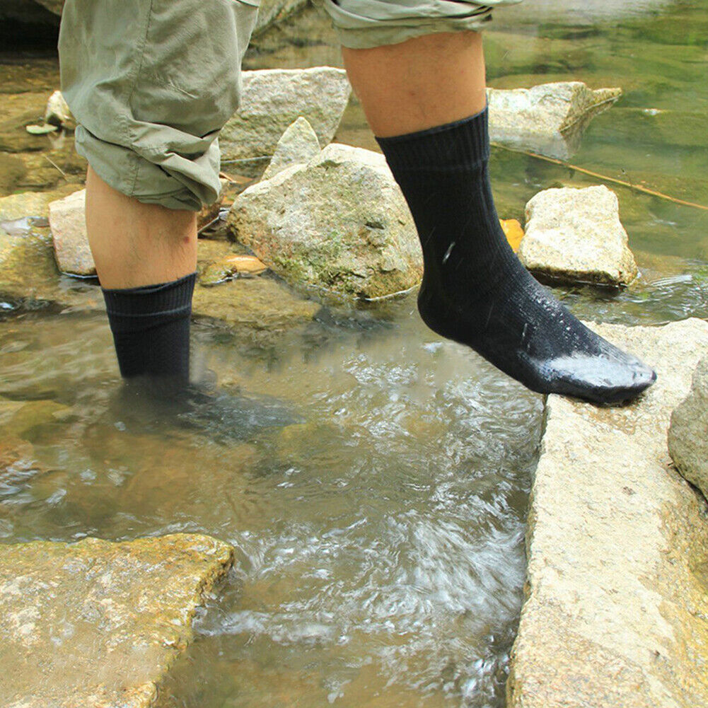 Men Outdoor Sports Waterproof Stockings Winter Breathable Skiing Socks (M)
