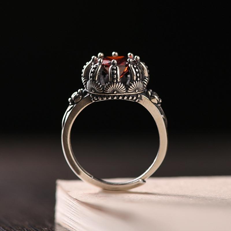 Sparkling Crown Solitaire Ring Charm Adjustable Ring for Girl Party Birthday