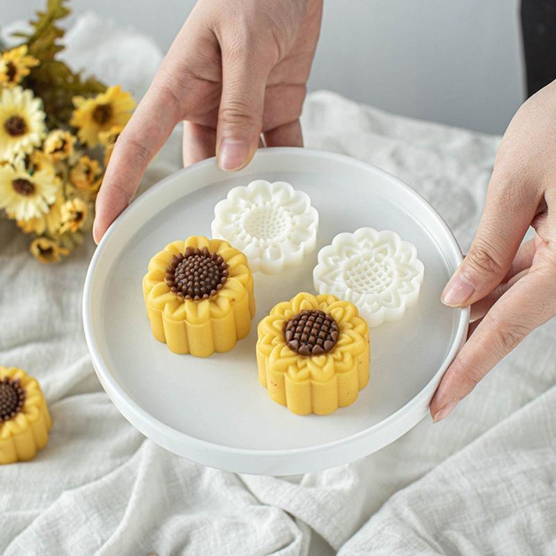 Sunflower Shaped Mooncake Stamps Baking Mooncake Gadgets for Mid-Autumn Festival