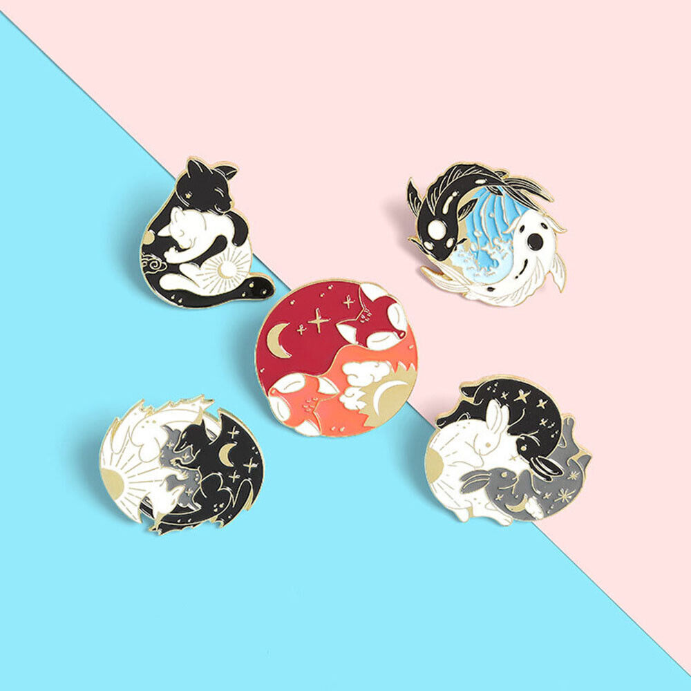 Animal Rabbit Fox Brooch Costume Jewelry Bagua Chart Brooch Enamel Badge