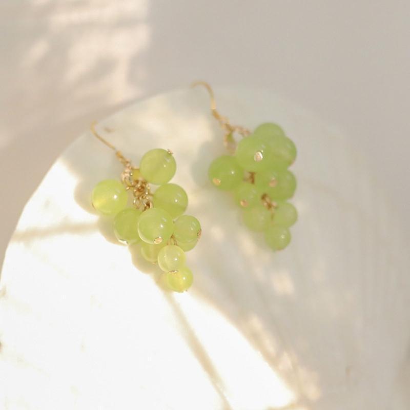 Fresh Grape Earrings Creative Lifelike Fruit Earrings for Women Girls Present