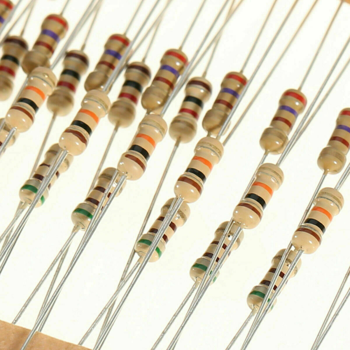 600pcs 30 Values 1/4Watt Carbon Film Resistor Assortment Kit 5% Precision 10-1M