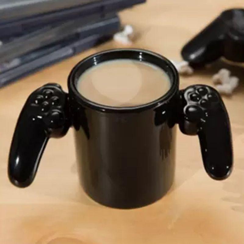 Personalized Creative Gamepad Shape Coffee Cup "Game Over" Letter Print Bottom