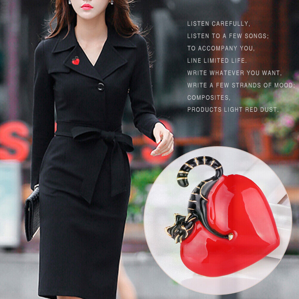 Cat Love Heart Enamel Pins Badge Clothes Lapel Brooch Women Jewelry (Black)