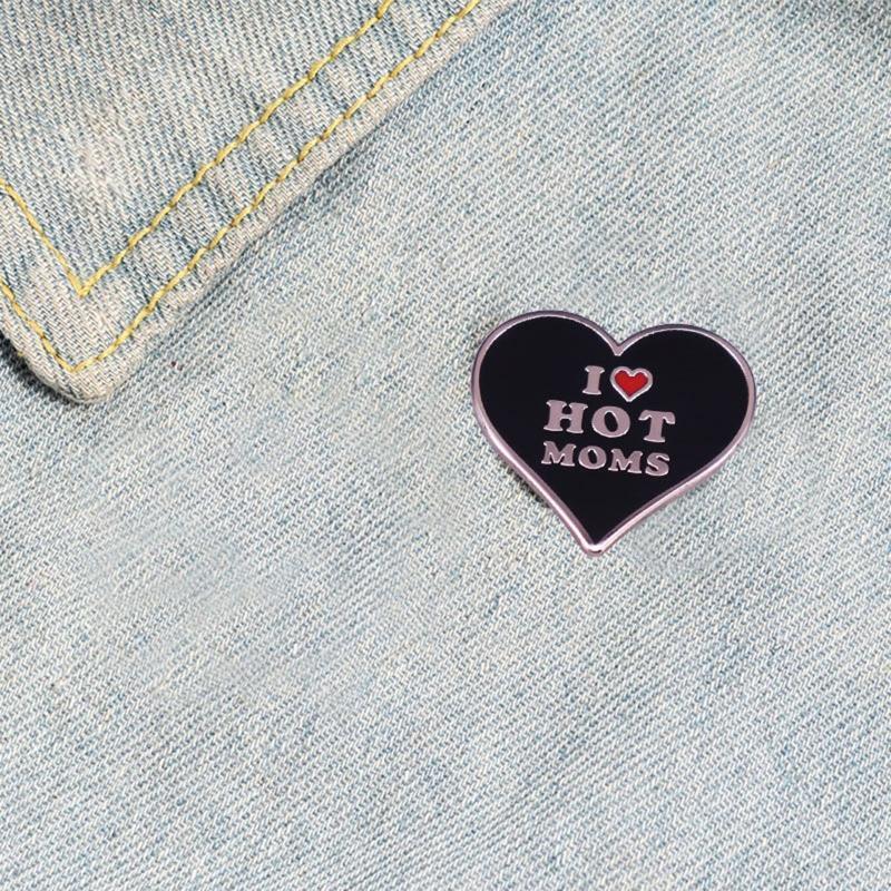 Heart Mom Brooch Pin Jewelry Mother's Day Birthday Gift for Mother Clothes
