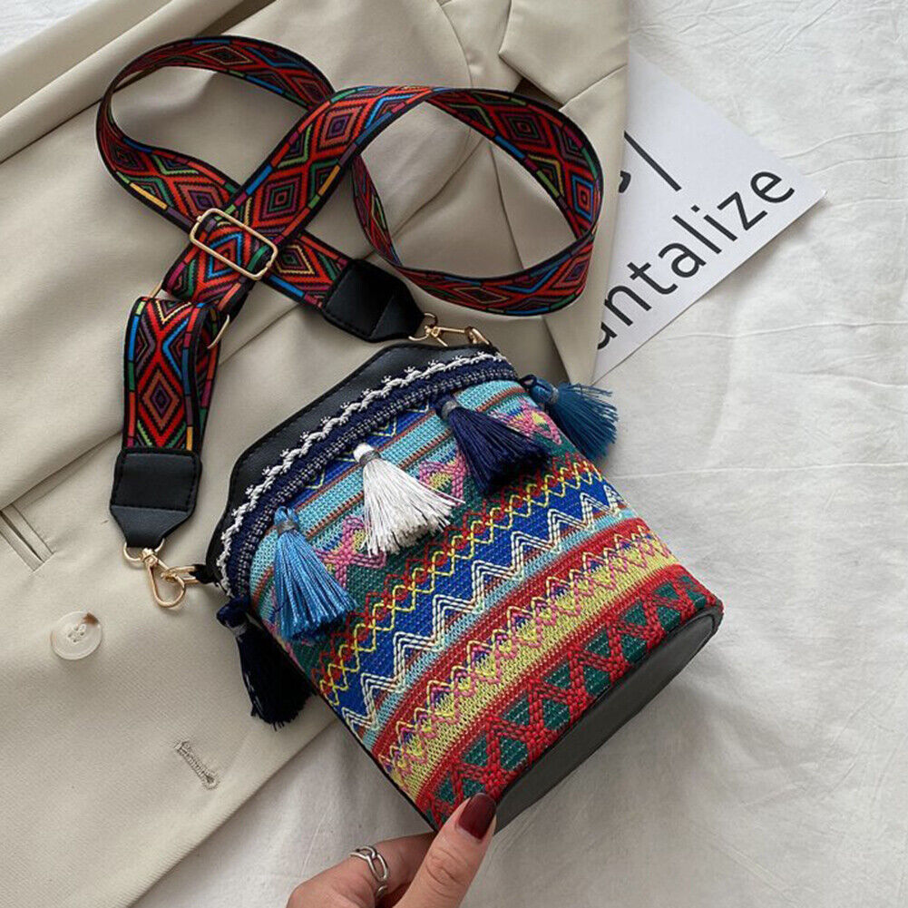 Ethnic Women Crossbody Bag Woven Tassels Small Bucket Handbags (Black)