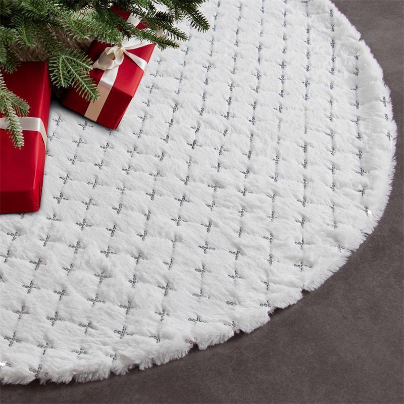 Christmas Tree Skirt Embroidered Rhombus Lattice Faux Fur Tree Skirts for Xmas