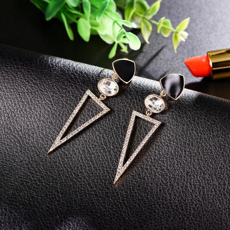 Women Earrings Luxury Jewelry Elegant Triangle Dangle Geometric Fashion Wedding
