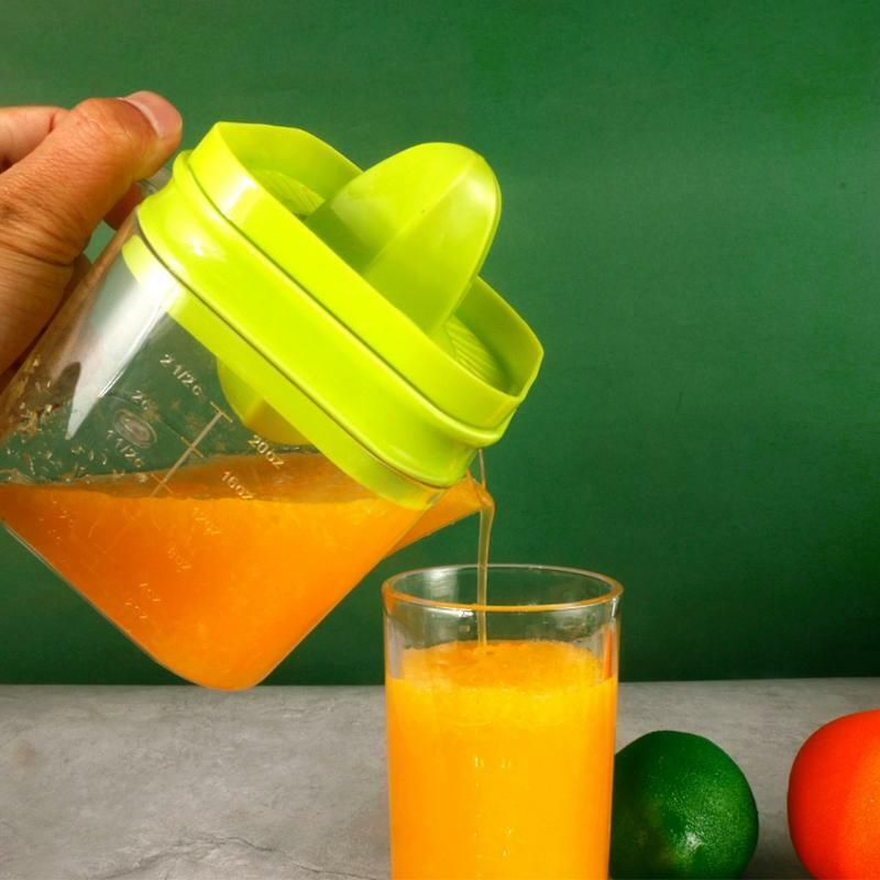 Orange Juicer Lemon Manual Hand Squeezer with Built-in Measuring Cup Grate Gift