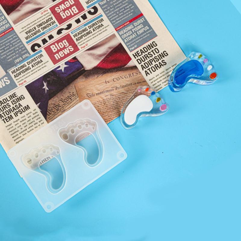 Shiny Cute Baby Foot Pendant Silicone Mould Handicrafts Earrings Danglers Mold