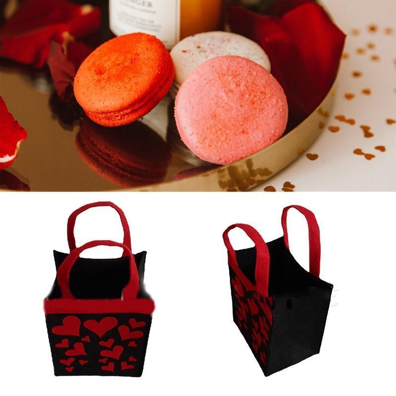 Valentines Day Gift Bag Love Heart Candy Bag with Handle Presents Cloth Handbag
