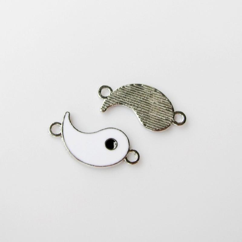 20 Pcs Black and White Alloy Tai Chi Gossip Pendant Necklace Bracelet Pendant