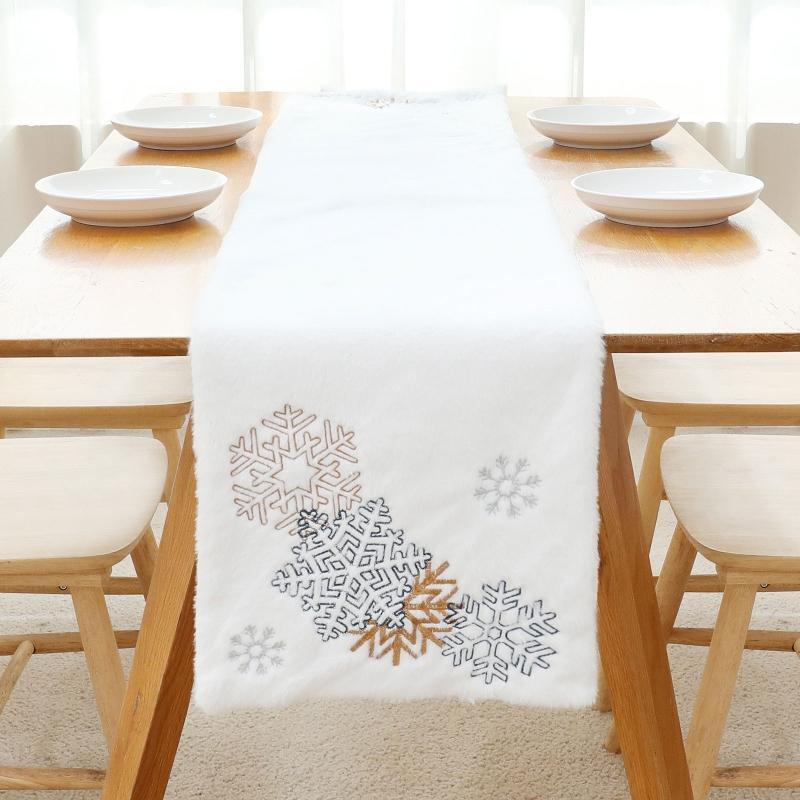 Christmas Table Runners Cloths Xmas Dinner Tablecloth Holiday Party Dresser