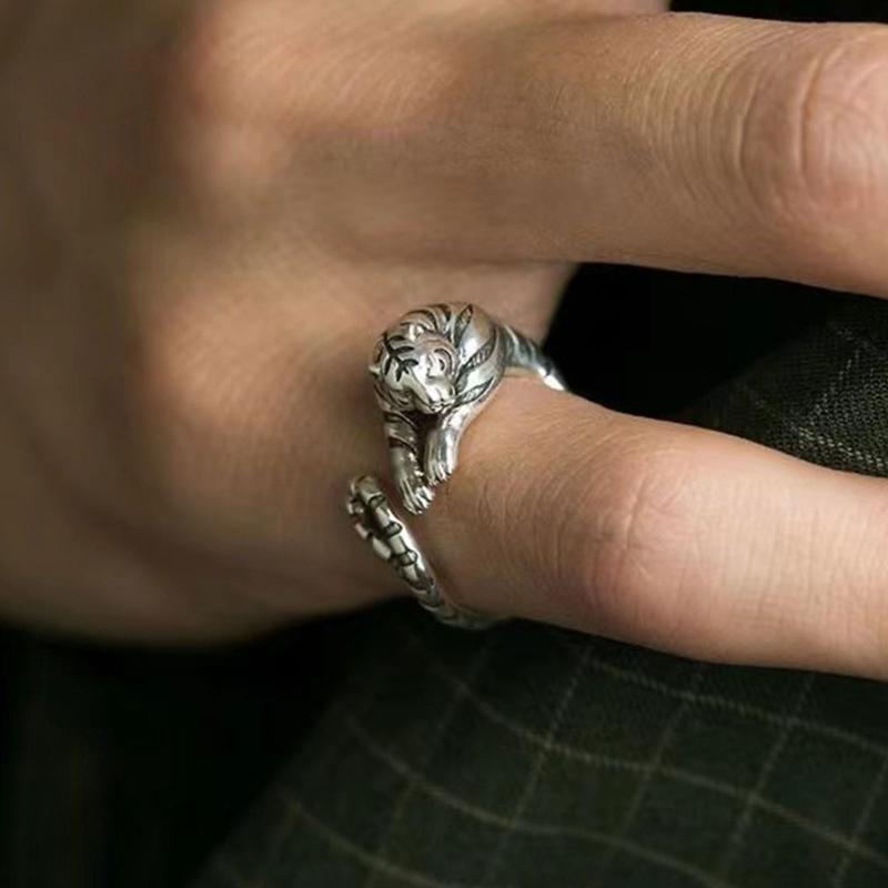 Tiger Open Ring Personality Punk Simple Cartoon Women Finger Ring New Year