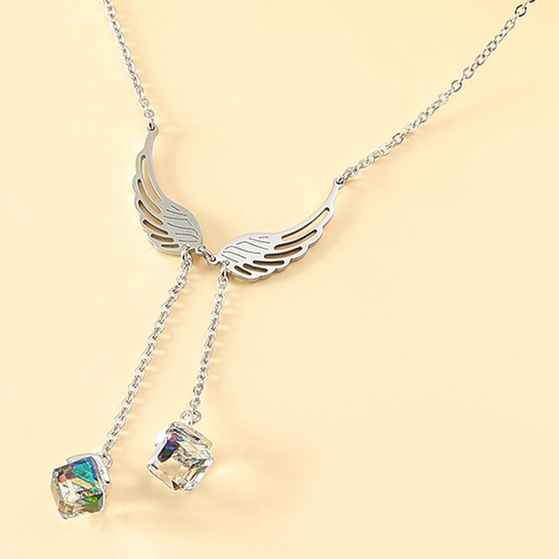 Explosion Necklace European American Angel Wing Crystal Classic Simple Necklace