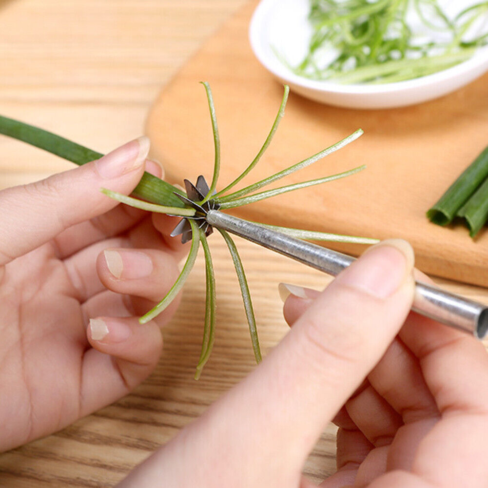 Plum Blossom Shaped Spring Onion Shredder Water Spinach Separator Slicer