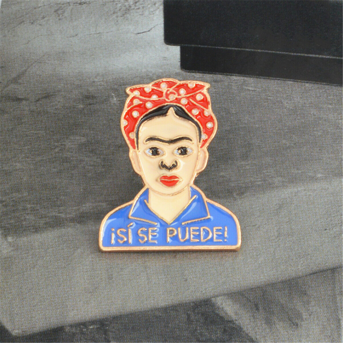 i Se Puede Mexican Artist Pin Brooches Badges Jackets Blouse Accessorie