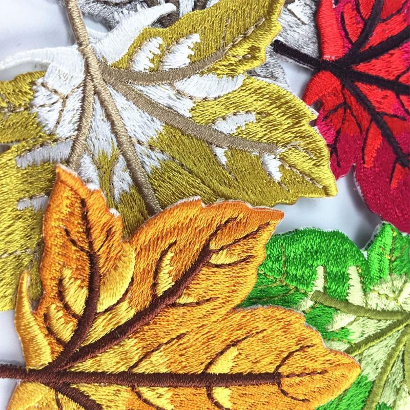 9Pcs Multicolor Maple Leaf Sew/Iron On Appliques Embroidery Patches DIY Badge