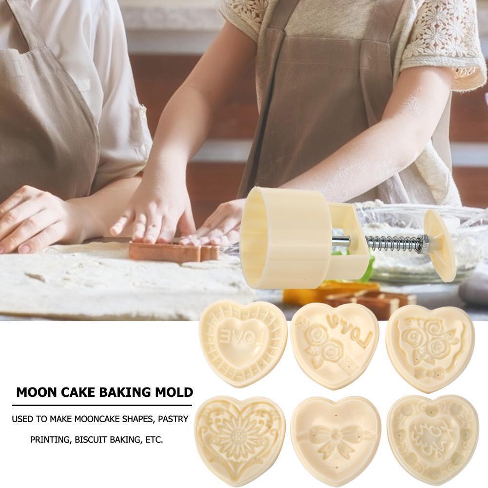 Round Ice Skin Mooncake Molds Hand Pressure Heart Cutter Pastry Bake Tools