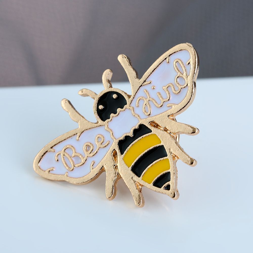 2 PCS Women Men Brooch Fashion Cute Cartoon Animal Badge Bee Honey Enamel Pins