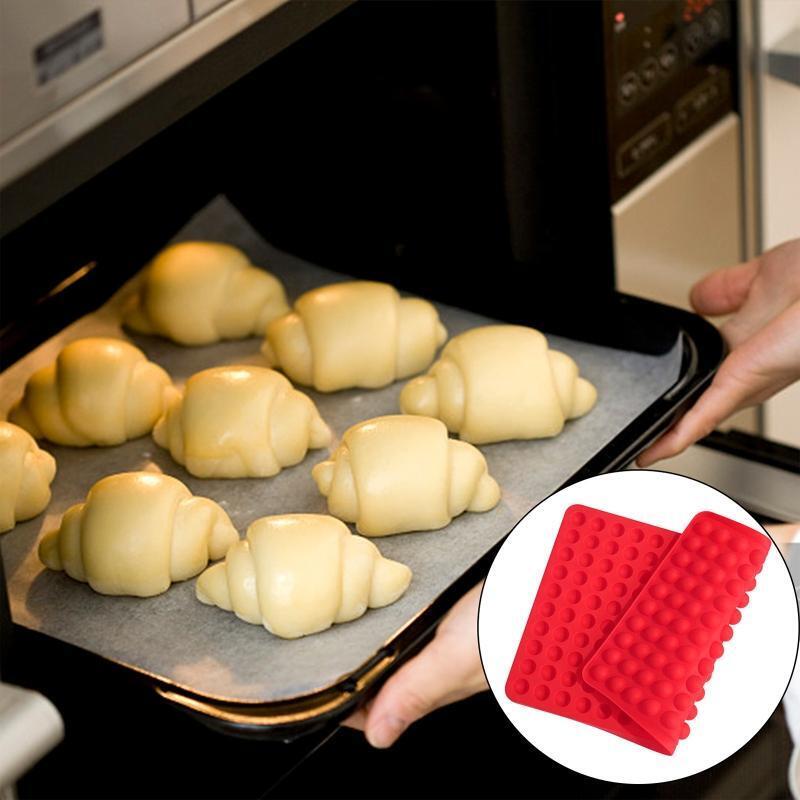 Hemispheres Shape Silicone Baking Mat for Making Dog Biscuits Easy to Use Clean