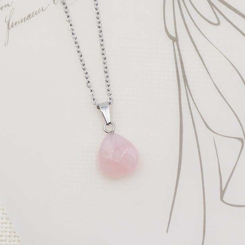 Natural Healing Crystal Love Heart Pendant Necklace Unique Pink Quartz Pendant