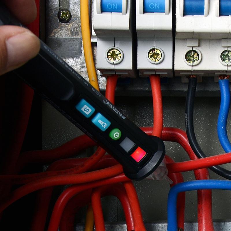 Electrical Tester AC Voltage Tester with LED Flashlight Live/Null Wire /Circuit