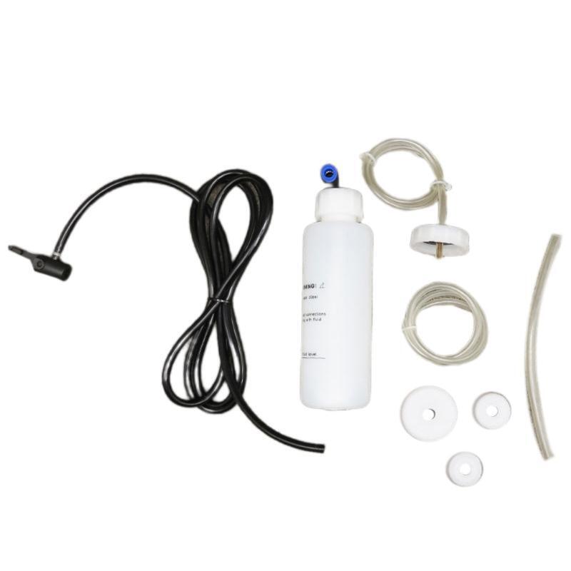Pneumatic Fluid Extractor for Replacement of Automotive Brake Fluid Oil Pump