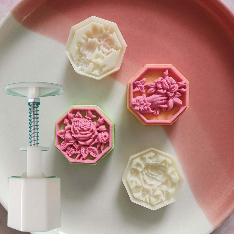 50g Plastic Mooncake Molds Mooncake Stamps Moon Cake Mold Creative Rose Shapes