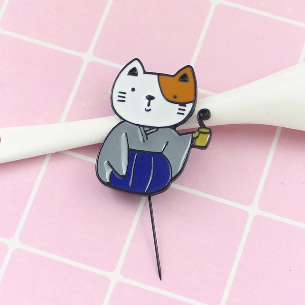 Japanese Kimono Cat Pins Brooch Fashion Badges Jacket Jewelry Gift (Blue)