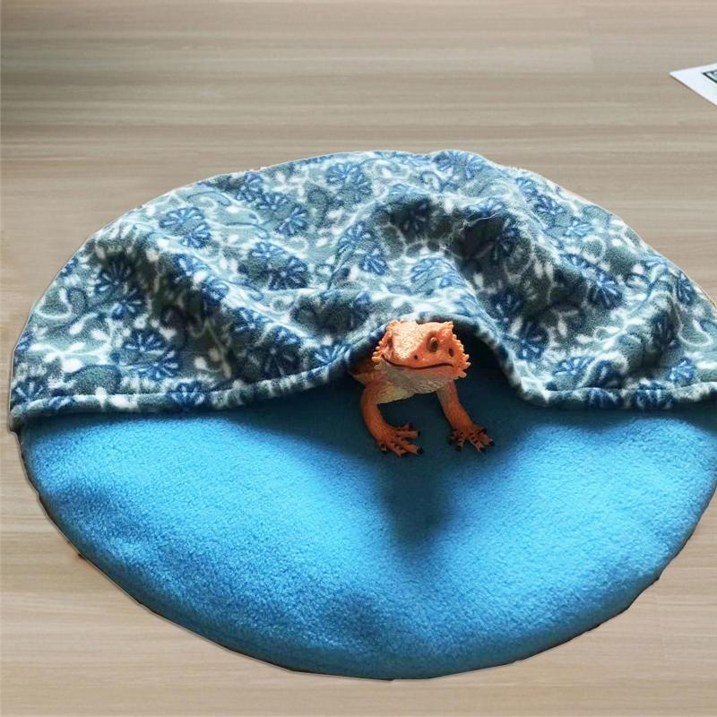 Reptile Sleeping Bag Large Hide 15" Round Sleeper with Cover for Bearded Dragon