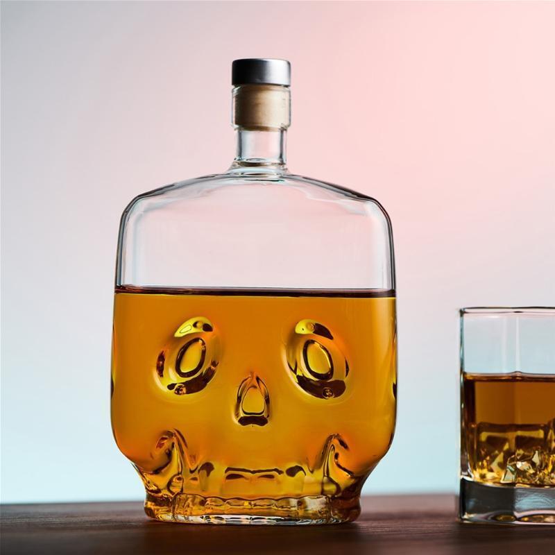 Glass Whiskey Decanter with Wine Stopper Transparent for Alcohol Bourbon Liquor