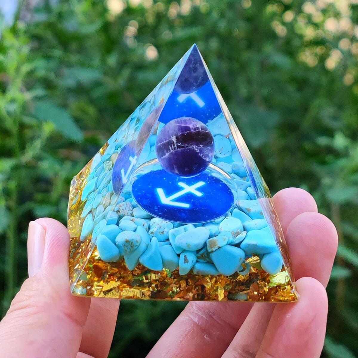 60mm Crystal Pyramid Positive Energy Pyramid Meditation Yoga Stone Lucky