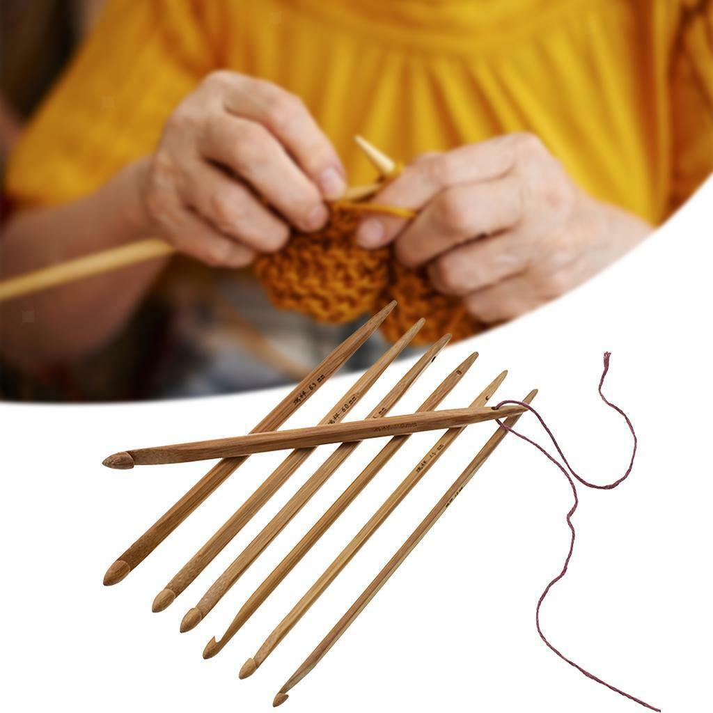 7 Pieces Wooden Knitter's Long Crochet Hooks Set Needles for Sewing 4mm-7mm