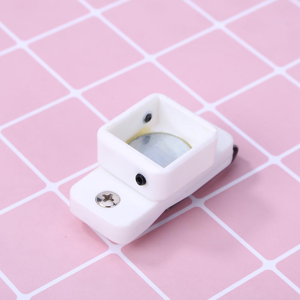 Magnetic Snooker Pool Cue Chalk Holder with Belt Clip Billiards (White)