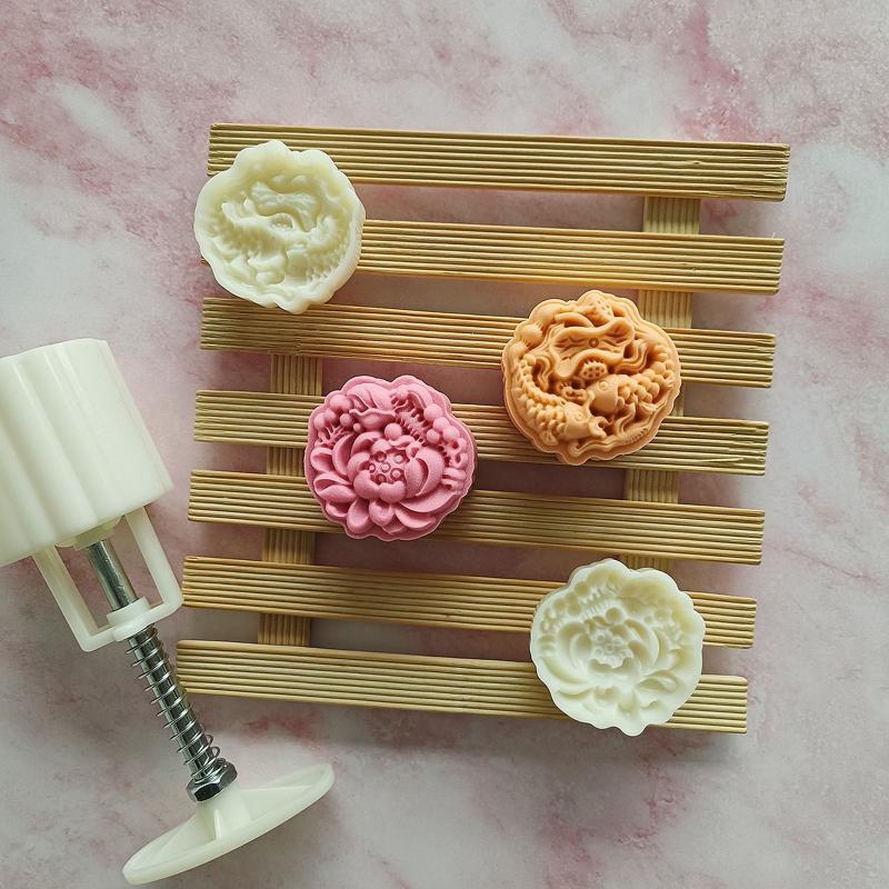 150g DIY Mooncake Moulds Hand Pressure Tools Plastic Material Baking Accessories