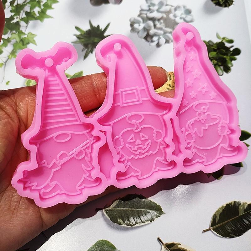 Santa Claus Little Dwarf Keychain DIY Epoxy Craft Necklace Keychain Jewelry Mold