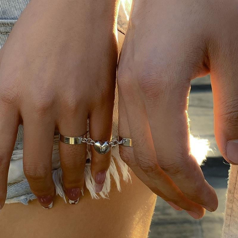 2 Pcs Punk Magnet Couple Rings for Men Women Lovers Love Heart Attract Paired