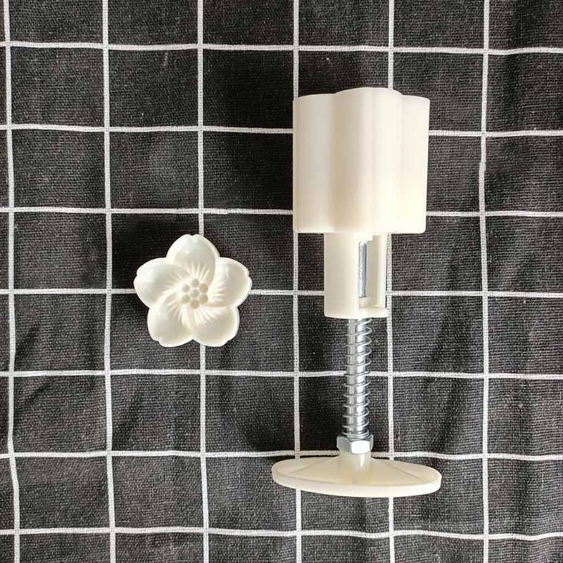 Baking Decorating Mooncake Mould With 4 Pcs Flower Mode Pattern Bath Bombs Gift