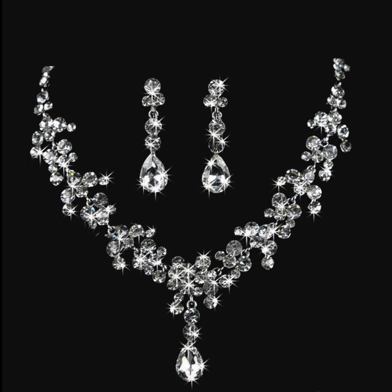 2Pcs Trendy Crystal Pendant Earrings Necklace Set Jewelry Accs Gift for Birthday