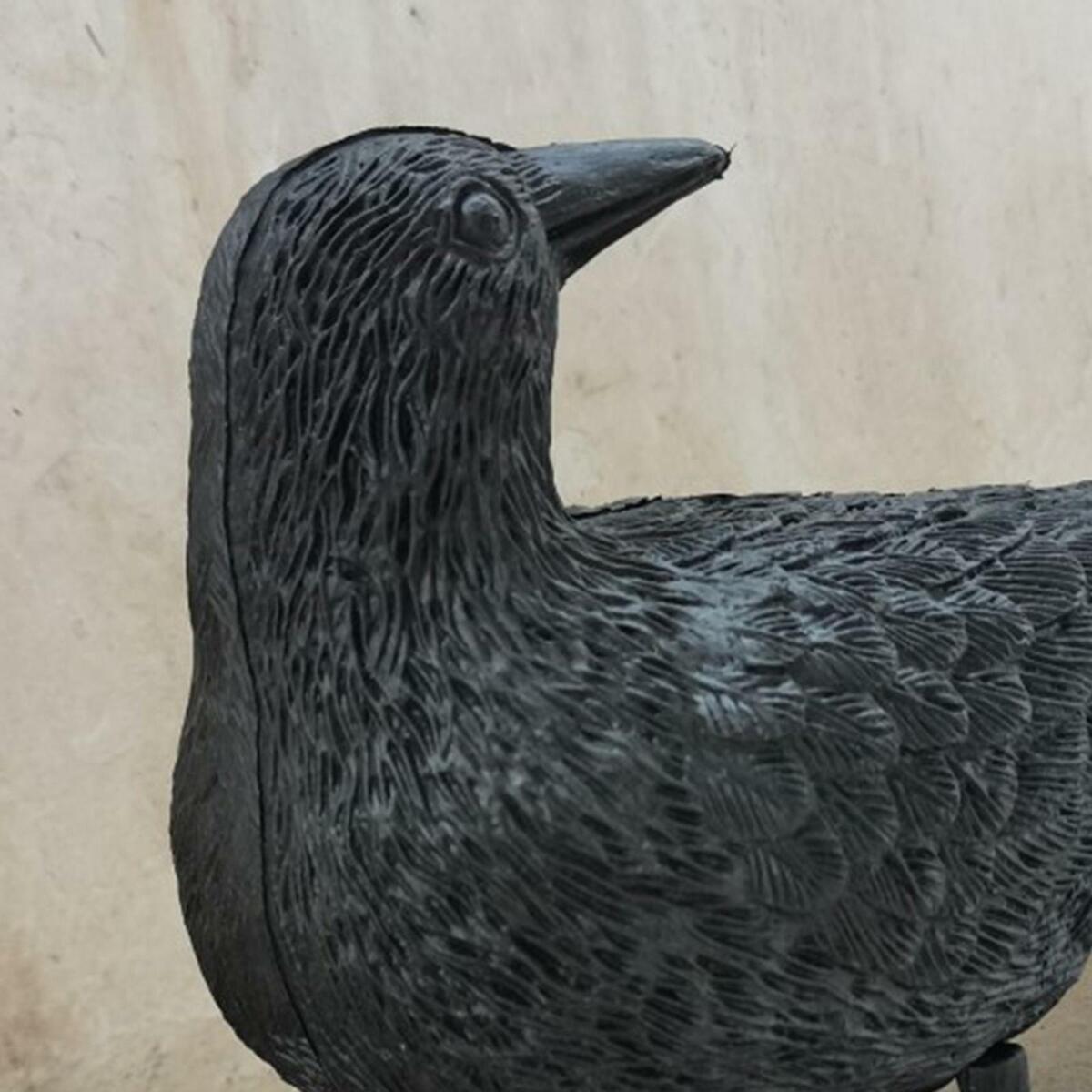 Lifesize Feathered Crow Decoy   Deterrent  Bird Raven Hunting Decoy
