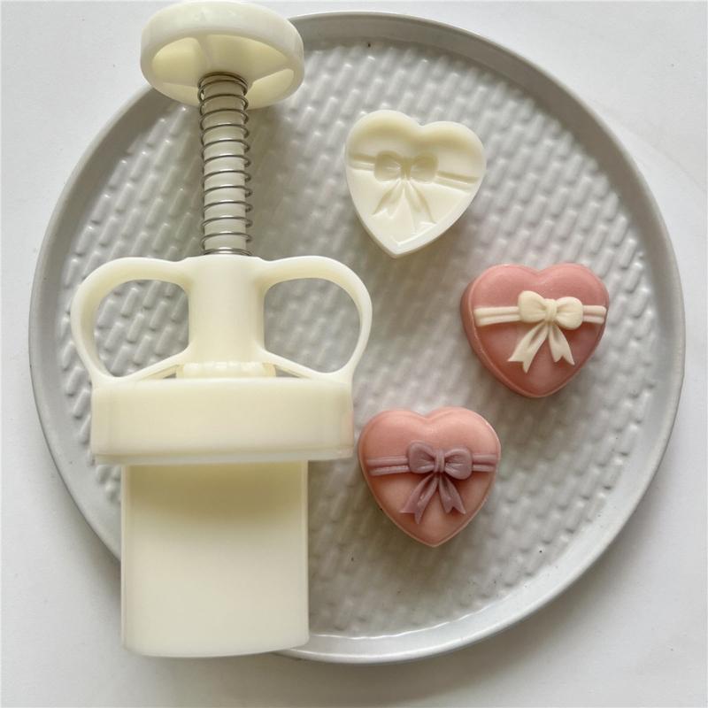 DIY Mooncake Mold Festival Hand Press Mooncake Cutters Pastry Decorating Gadgets