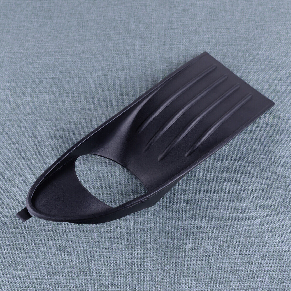 1x Left Front Bumper Fog Light Lamp Cover Trim fit for Dodge Journey 09-2013 Li