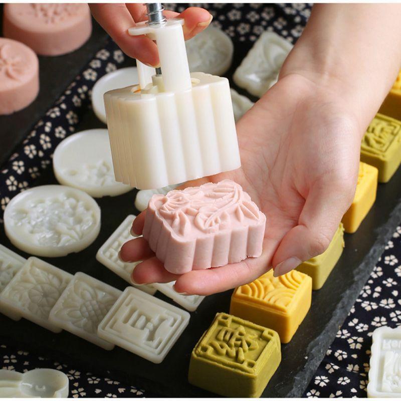 Bean Mooncake Mold with 4pcs Square Flowers Stamps Hand Press Moon Cake Pastry