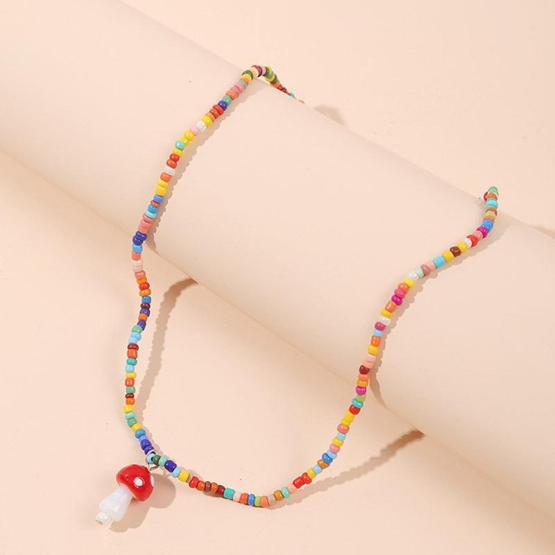 Handmade Beaded Chain Mushroom Pendant Necklace for Women Stylish Choker