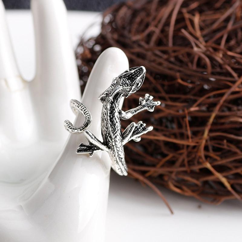 Ancient Metal Lizard Rings Men Rock Punk Biker Ring for Women Animal Jewelry