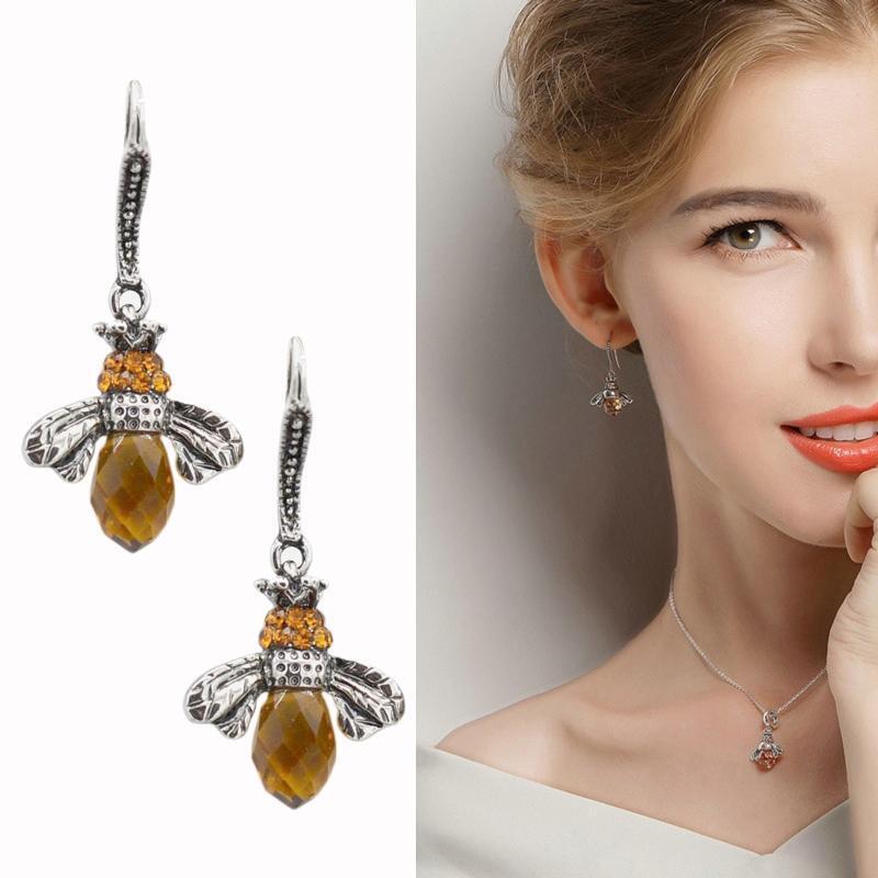 Simple Summer Dainty Bee Stud with Rhinestone Earrings for Women Girls Gifts
